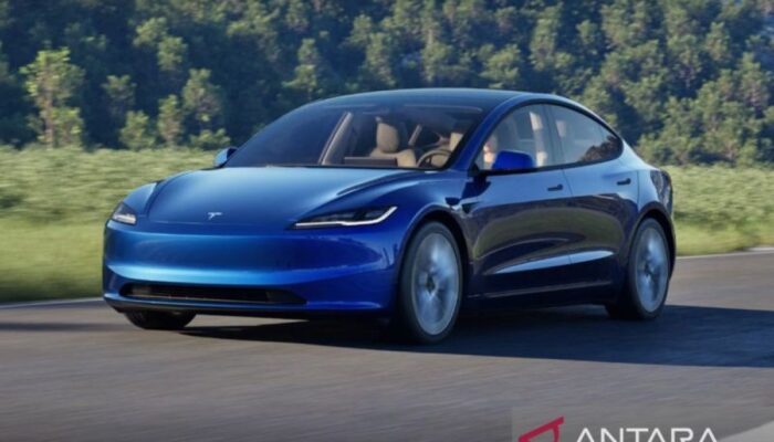 Tesla pangkas harga Model 3 Long Range sebesar Rp23 juta