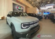 BAIC BJ30 Hybrid FWD ditampilkan di ajang GJAW 2025
